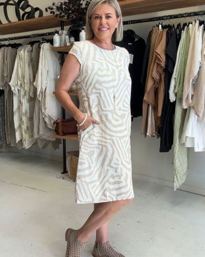 Nelia | Summer dress with round neck and beautiful print