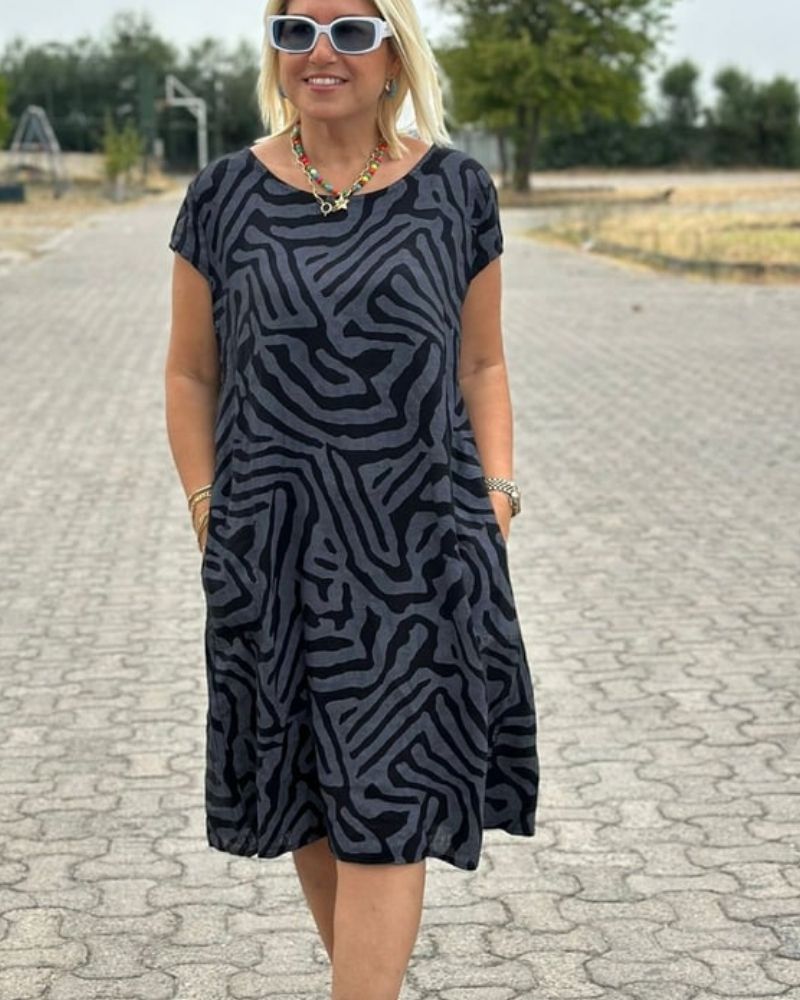 Nelia | Summer dress with round neck and beautiful print