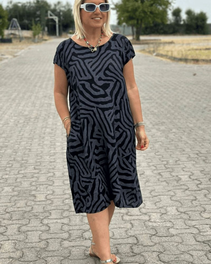 Nelia | Summer dress with round neck and beautiful print