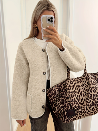 Lillia | The Fleece Button Jacket