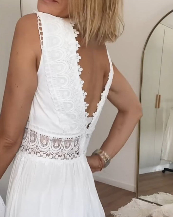 ALYSSA | Sleeveless Midi Dress with V-Neck and Delicate Lace Details