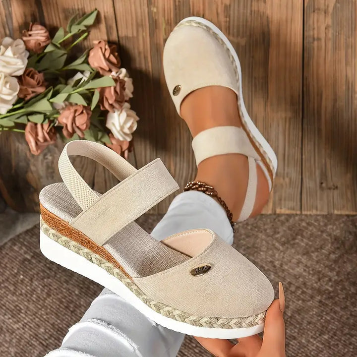 Aileen  | Sandals with Comfort for Feet