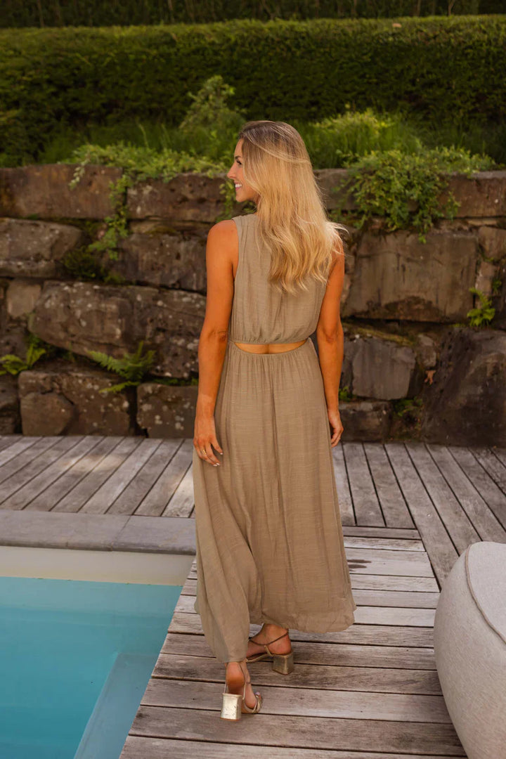 Sarah | The summer dress in elegant khaki